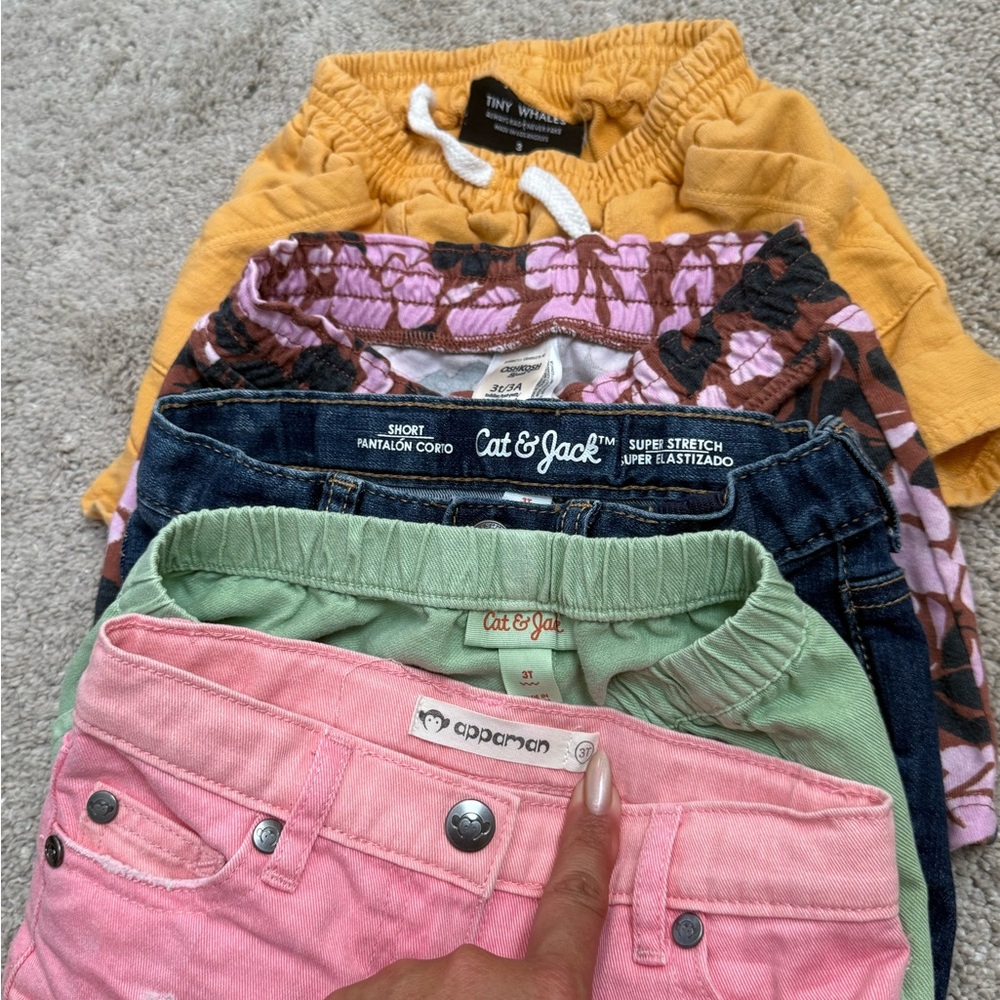 Girls' bundle 2T/3T - Picture 8 of 8